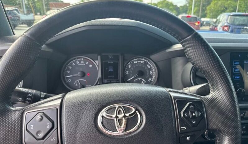 
								2016 Toyota Tacoma TRD Sport V6 full									