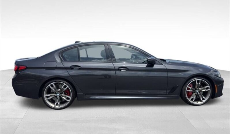 
								2021 BMW 5 Series M550i xDrive full									