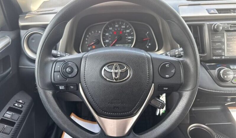 
								2014 Toyota RAV4 XLE full									