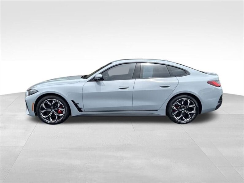 
								2022 BMW 4 Series 430i Gran Coupe full									