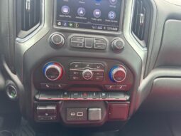 
										2019 Chevrolet Silverado 1500 RST full									