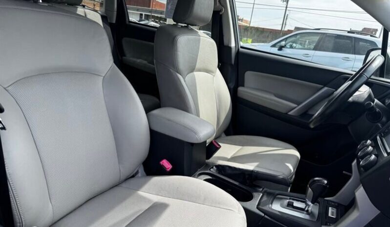 
								2015 Subaru Forester 2.5i Limited full									