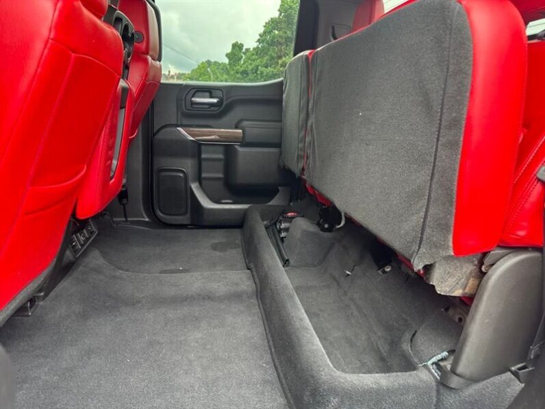 
								2019 Chevrolet Silverado 1500 RST full									