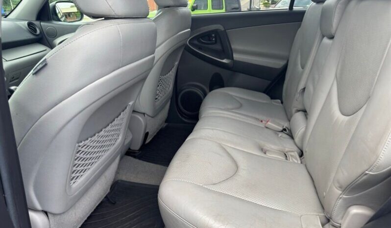 
								2011 Toyota RAV4 Limited full									