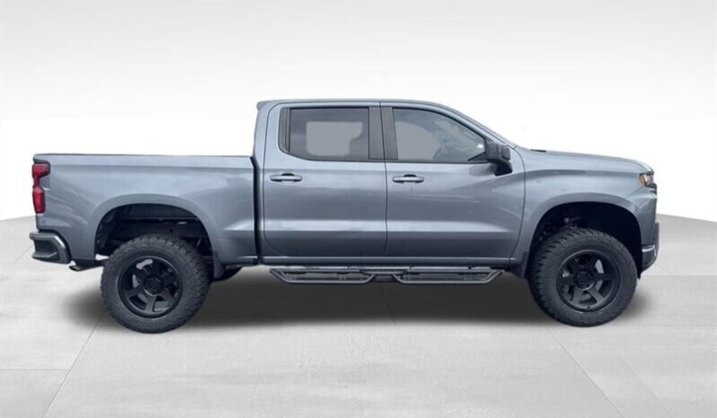 
								2019 Chevrolet Silverado 1500 RST full									
