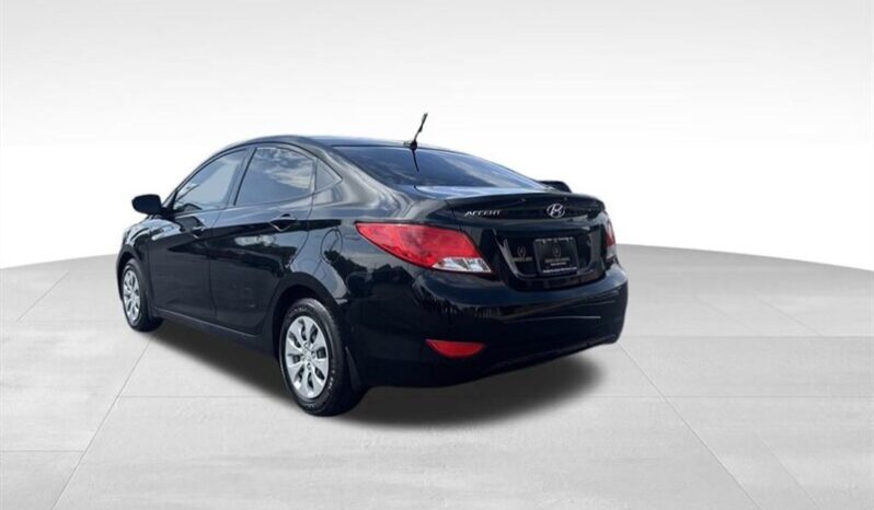 
								2017 Hyundai ACCENT SE full									