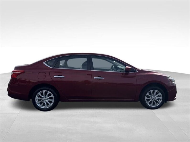 
								2019 Nissan Sentra SV full									