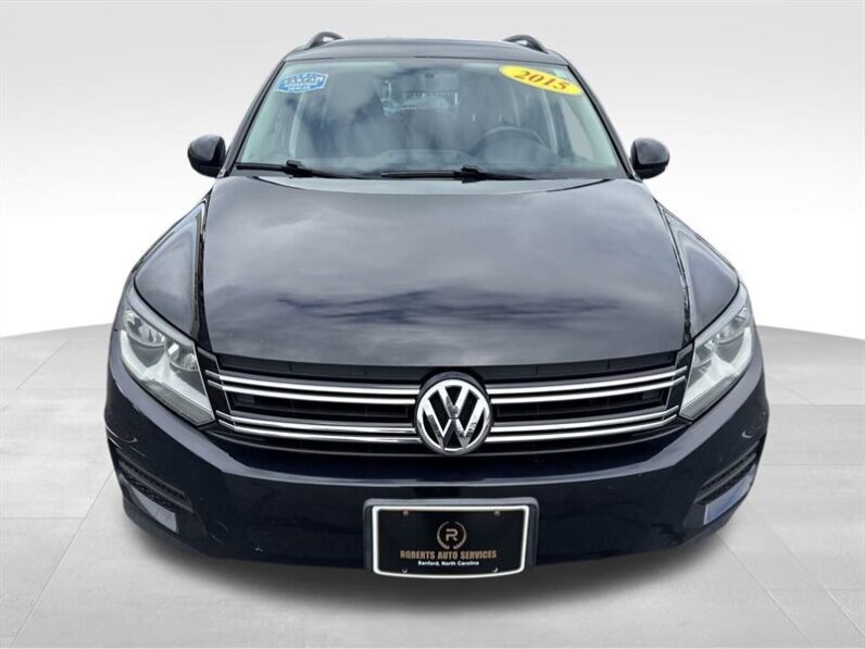 
								2015 Volkswagen Tiguan SE 4Motion full									