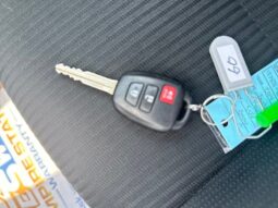 
										2014 Toyota RAV4 XLE full									