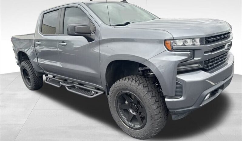 
								2019 Chevrolet Silverado 1500 RST full									