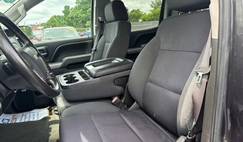 
								2015 Chevrolet Silverado 1500 LT LT2 full									