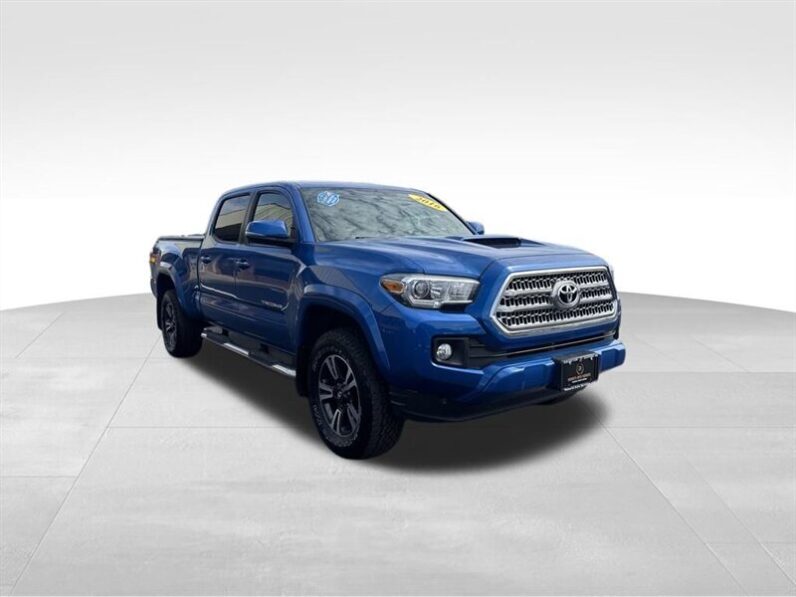 
								2016 Toyota Tacoma TRD Sport V6 full									