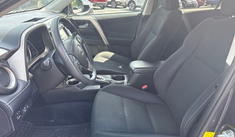 
								2014 Toyota RAV4 XLE full									