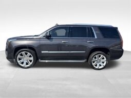 
										2016 Cadillac Escalade Luxury full									