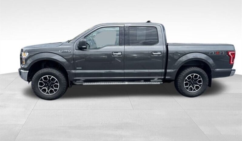 
								2016 Ford F-150 XLT full									