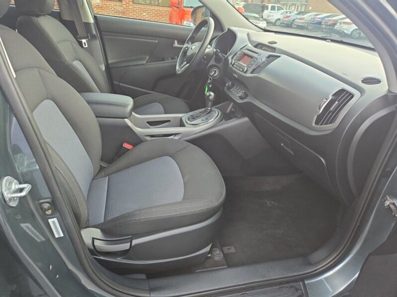 
								2015 Kia Sportage LX full									