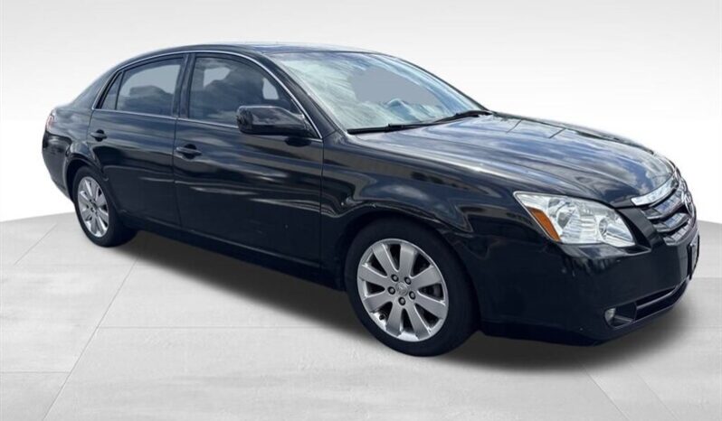 
								2006 Toyota Avalon XLS full									