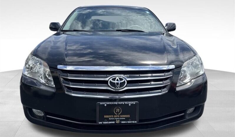 
								2006 Toyota Avalon XLS full									