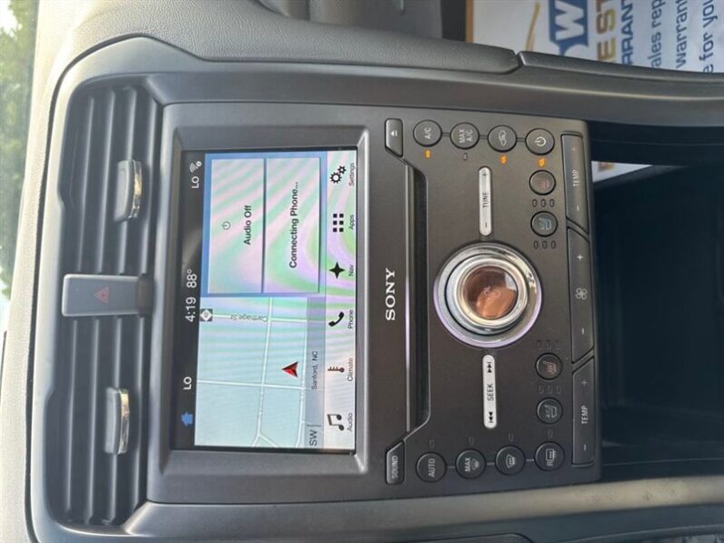 
								2017 Ford Fusion Titanium full									