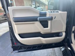 
										2015 Ford F-150 XLT full									