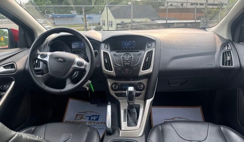 
								2012 Ford Focus SEL full									