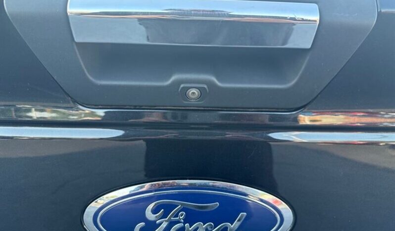 
								2015 Ford F-150 XLT full									