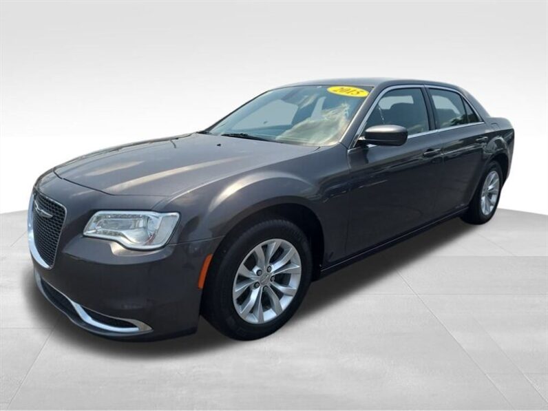 
								2015 Chrysler 300 Limited full									