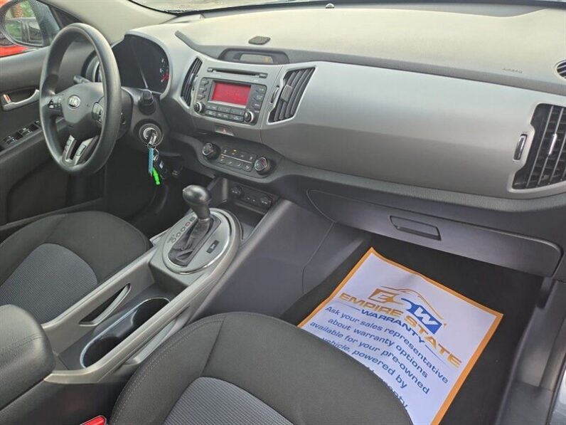 
								2015 Kia Sportage LX full									