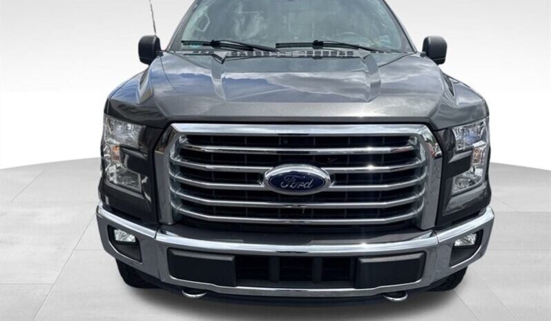 
								2016 Ford F-150 XLT full									