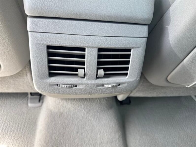 
								2006 Toyota Avalon XLS full									