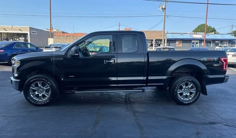 
								2015 Ford F-150 XLT full									