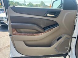 
										2016 Chevrolet Suburban LTZ full									