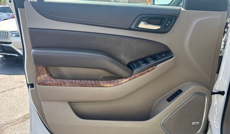 
								2016 Chevrolet Suburban LTZ full									