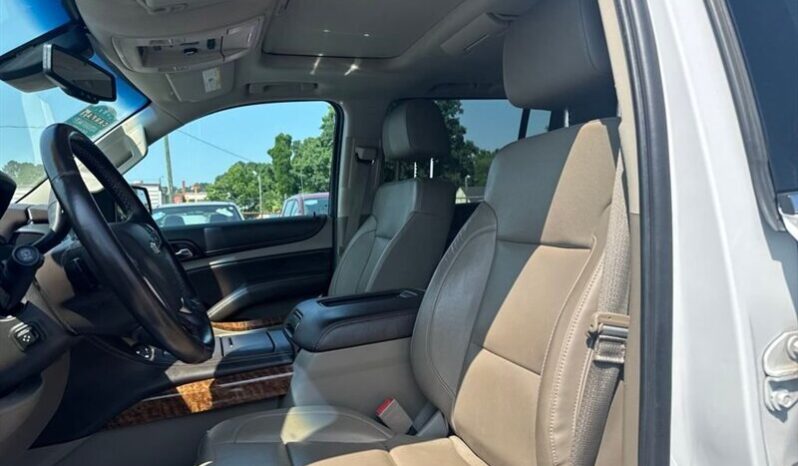 
								2016 Chevrolet Suburban LTZ full									