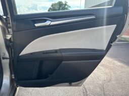 
										2017 Ford Fusion Titanium full									