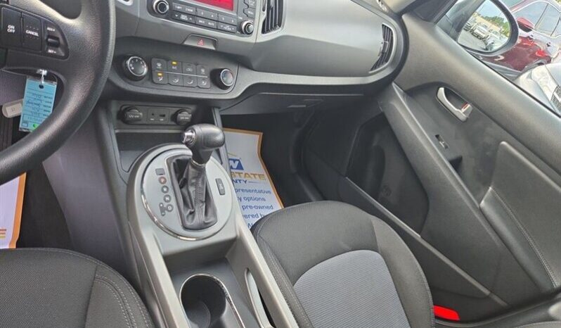 
								2015 Kia Sportage LX full									