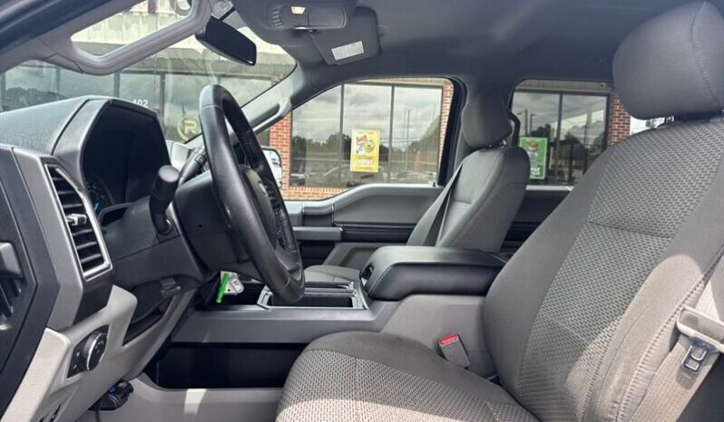 
								2016 Ford F-150 XLT full									