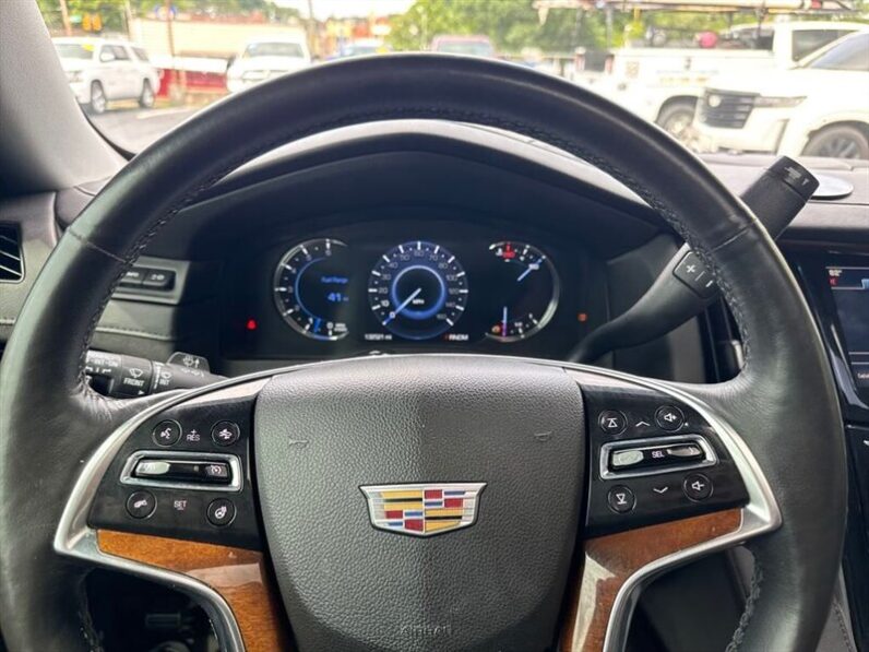 
								2016 Cadillac Escalade Luxury full									