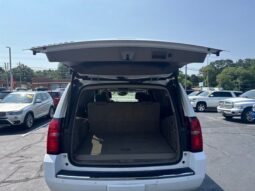 
										2016 Chevrolet Suburban LTZ full									