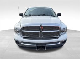 
										2005 Dodge Ram 1500 SLT full									