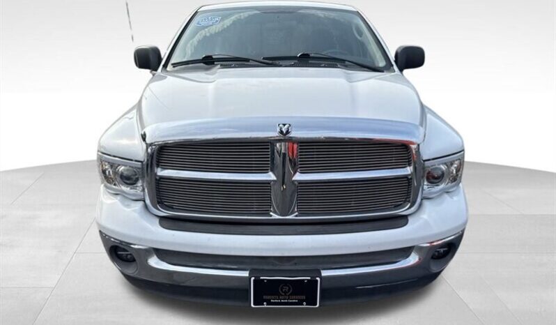 
								2005 Dodge Ram 1500 SLT full									