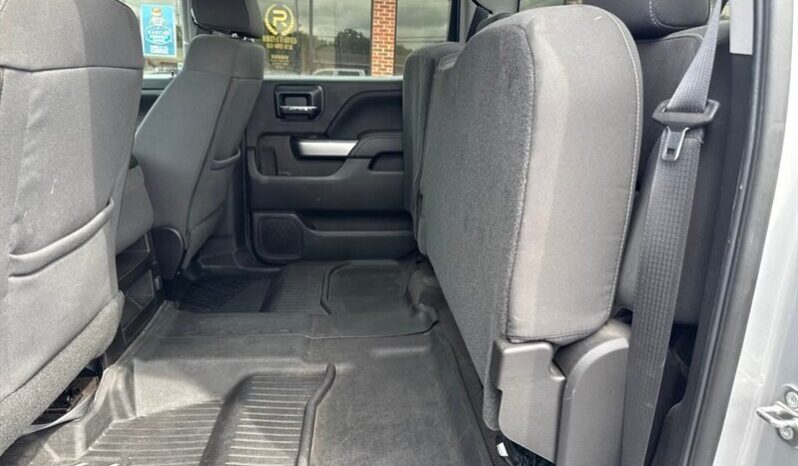 
								2018 Chevrolet Silverado 1500 LT LT1 full									