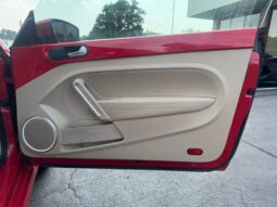 
										2013 Volkswagen Beetle Convertible 2.0 TDI full									