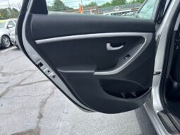 
										2014 Hyundai ELANTRA GT Base full									