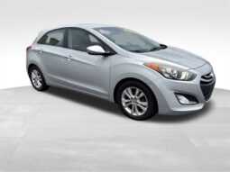 
										2014 Hyundai ELANTRA GT Base full									