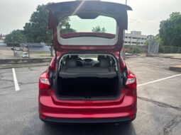 
										2012 Ford Focus SEL full									