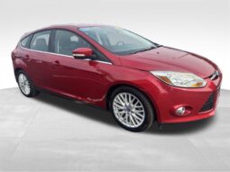 
										2012 Ford Focus SEL full									