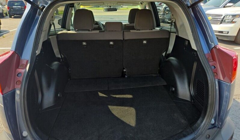 
								2014 Toyota RAV4 LE full									