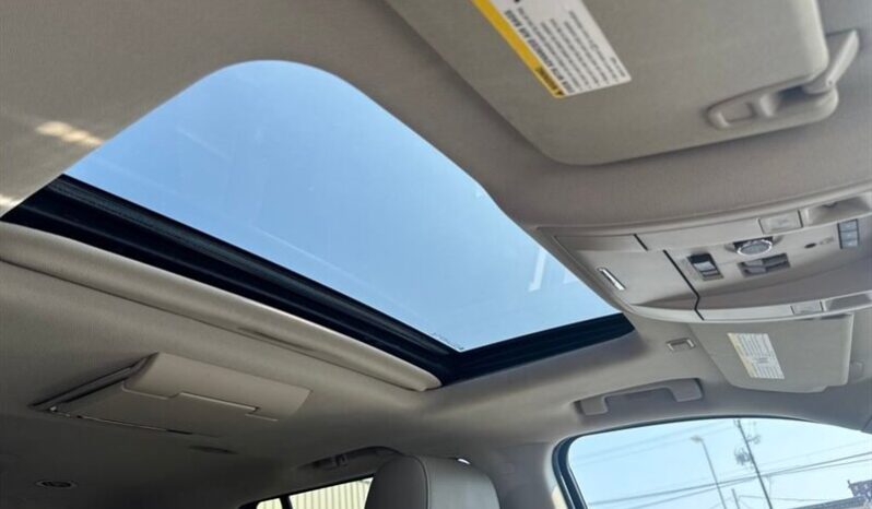 
								2016 Chevrolet Suburban LTZ full									
