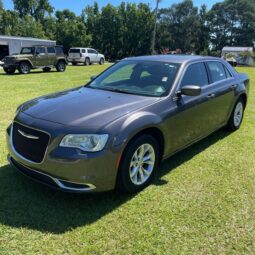 
										2015 Chrysler 300 Limited full									